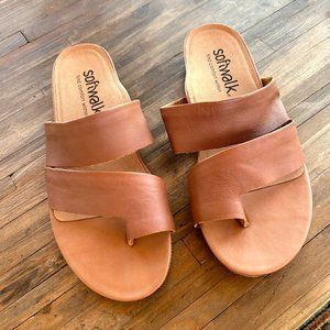 Softwalk Cairo Leather Sandals 8 WIDE